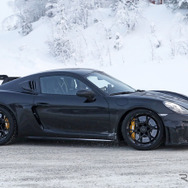 ポルシェ 718ケイマン GT4 RS 市販型プロトタイプ（スクープ写真）