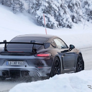 ポルシェ 718ケイマン GT4 RS 市販型プロトタイプ（スクープ写真）