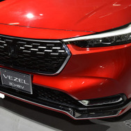 ホンダ ヴェゼル 新型（ホンダアクセス 純正アクセサリー装着車）