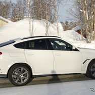 BMW X6 改良新型プロトタイプ（スクープ写真）