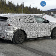 ルノー メガーヌe 市販型プロトタイプ（スクープ写真）
