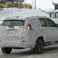 ジープの次世代コンパクトSUV プロトタイプ（スクープ写真）