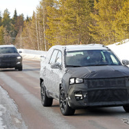 ジープの次世代コンパクトSUV プロトタイプ（スクープ写真）