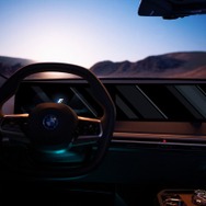 BMWの iDrive システム 新型