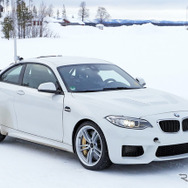 BMWの新型EVスポーツ 開発車両（スクープ写真）