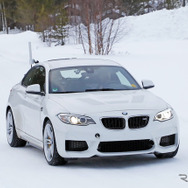 BMWの新型EVスポーツ 開発車両（スクープ写真）