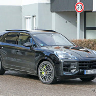 ポルシェ カイエン 改良新型プロトタイプ（スクープ写真）