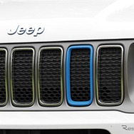 ジープ レネゲード リミテッド 4xe