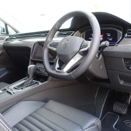 VW パサート TDI エレガンス・アドバンス