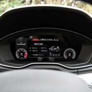 アウディ Q5 40 TDI quattro S line