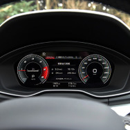 アウディ Q5 40 TDI quattro S line