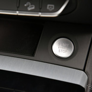 アウディ Q5 40 TDI quattro S line
