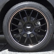 MID【RMP 820F】推奨サイズ：20×8.5J Inset45 5H-114.3／カラー：セミグロスブラック/デュアルポリッシュ/ピンクゴールドクリア／タイヤサイズ：245/40R20