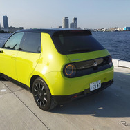 ホンダe