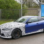 BMW M4クーペをベースとしたプロトタイプ（スクープ写真）