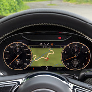 ベントレー フライングスパーV8 新型試乗