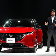 日産ノートオーラ発表会