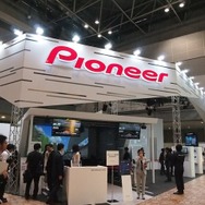 パイオニアブース（東京モータショー15）