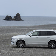 ボルボ XC90 リチャージ T8（XC90 Recharge Plug-in Hybrid T8 AWD Inscription）