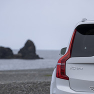 ボルボ XC90 リチャージ T8（XC90 Recharge Plug-in Hybrid T8 AWD Inscription）