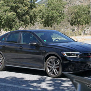 VW ジェッタGLI 改良新型プロトタイプ