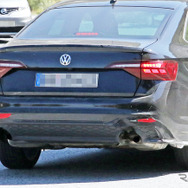 VW ジェッタGLI 改良新型プロトタイプ