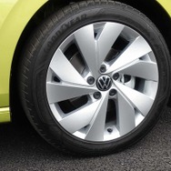 VW ゴルフ eTSI スタイル