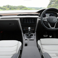 VW アルテオン TSI 4MOTION エレガンス
