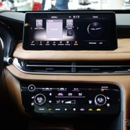 インフィニティ QX60