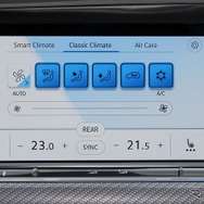 VW ゴルフ ・ヴァリアント、3ゾーンフルオート エアコンディショナー