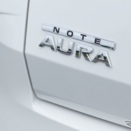 日産 ノート オーラ