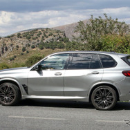 BMW X5M 改良新型プロトタイプ（スクープ写真）