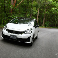 ホンダ フィット e:HEV モデューロX