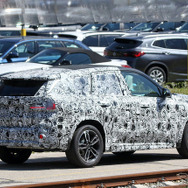 BMW X1 次期型プロトタイプ（スクープ写真）