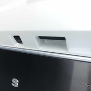 光岡 バディ