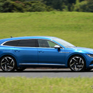 VW アルテオン シューティングブレーク（エレガンス）