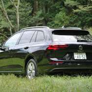 VW ゴルフヴァリアント 新型（eTSI アクティブ）