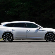 VW アルテオン シューティングブレーク TSI 4MOTION エレガンス