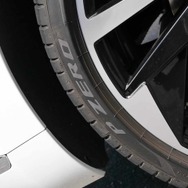VW アルテオン シューティングブレーク TSI 4MOTION エレガンス