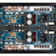カロッツェリア・RS-A09Xの内部基板。