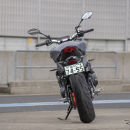 ヤマハ MT-09
