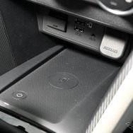 マツダ2 改良新型 （15S サンリットシトラス）