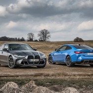 BMW M3セダン コンペティション M xDriveとM4クーペ コンペティション M xDrive