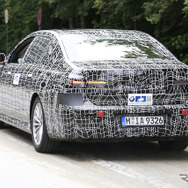 BMW 7シリーズ 次期型プロトタイプ（スクープ写真）