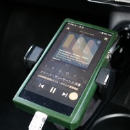 DAPには高音質で定評のあるAKのSP2000をシステム。オーディオコンペまでを視野に入れた高音質再生にこだわった。
