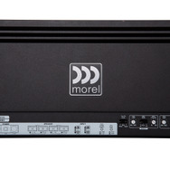 市販「4chパワーアンプ」の一例（モレル・MPS 4400）。
