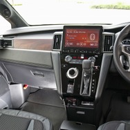 三菱 デリカD:5にオーディオインストール！car audio newcomer！（オーナー：大内善徳さん）　by　 SOUND WAVE　前編