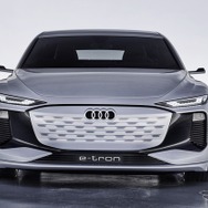 アウディ A6 e-tron コンセプト