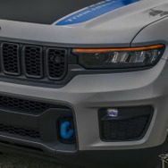 ジープ・グランドチェロキー 新型のトレイルホーク「4xe」
