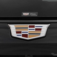 キャデラック エスカレード スポーツ
